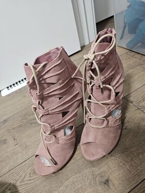 Shoe Dazzle Dusty Rose Suede Lace-Up Peep Toe Booties